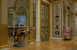 MirroredRoom_3982