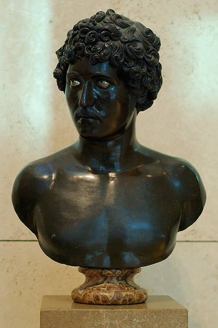 Bust_of_aYoungMan_Antico_3241