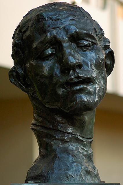 Rodin_MonumentalHead_Pierre_deWissant_0788
