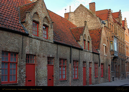 Bruges_Houses_Vlamingdam_2316