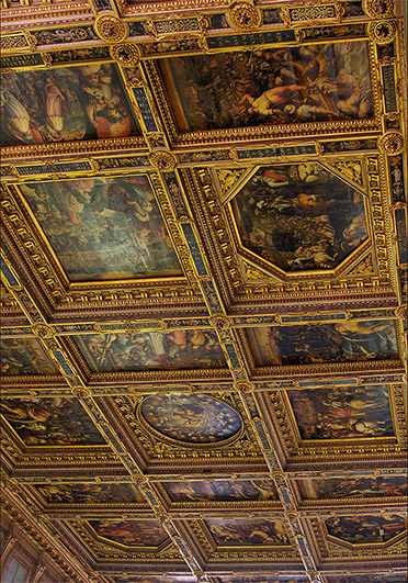 Ceiling_Hall_of500_5392