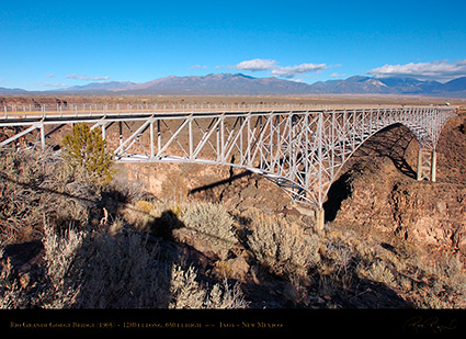 Rio_Grande_Gorge_Bridge_Taos_NM_HS6664