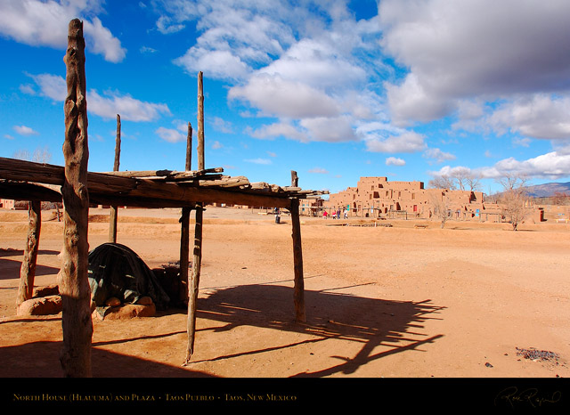 Taos_Pueblo_North_House_and_Plaza_HS6556